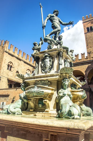 Bologna, italien, 25. april 2016: der große Neptunbrunnen während — Stockfoto