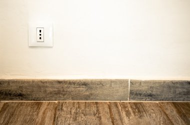 İtalyanca fiş kat arka Süpürgelik soket