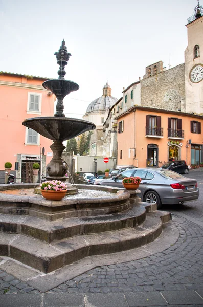 Montefiascone (Lazio - Viterbo) - centro de pueblo italiano — Foto de Stock