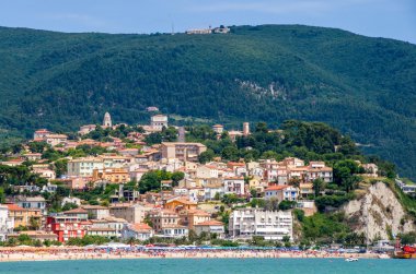numana ancona spiaggia adriatico conero vacanze marche italia clipart