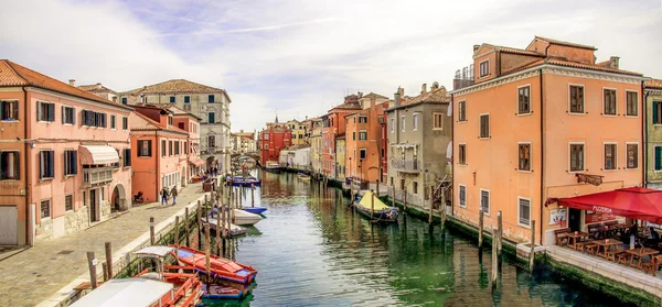 Canali di Chioggia - Venezia - paesaggi urbani di viaggio italiani — Foto Stock