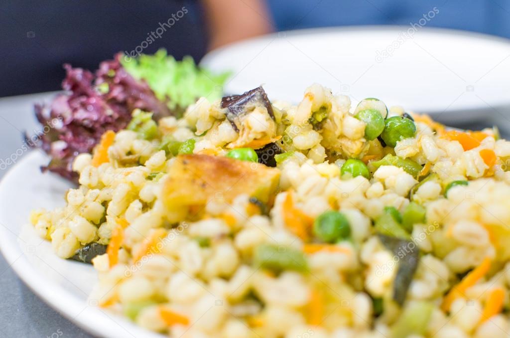 barley salad - vegan recipes