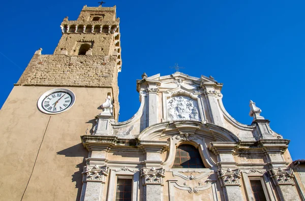 Pitigliano εκκλησία - Grosseto - Τοσκάνη - Ιταλία — Φωτογραφία Αρχείου