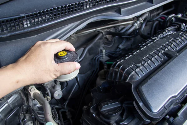Close Hand Man Checking Brake Fluid Maintenance Basic Service Concept — Stock Photo, Image
