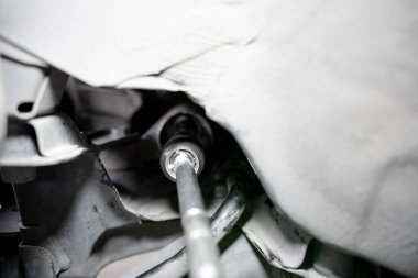Direksiyon kolu vagonu ve motor odası arkaplan tamir bölümü araba konseptinin top eklemlerini kapat