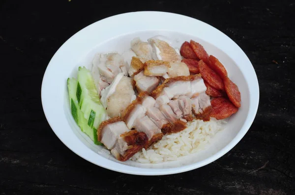 Arroz Frango Sirva Com Carne Porco Crocante Barriga — Fotografia de Stock