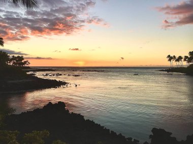 Güzel renklerle Büyük Ada Günbatımı