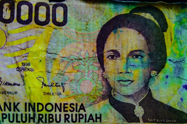 印度尼西亚卢比亚 钞票中的印度尼西亚独立英雄形象 以纪念他的服务 — 图库照片