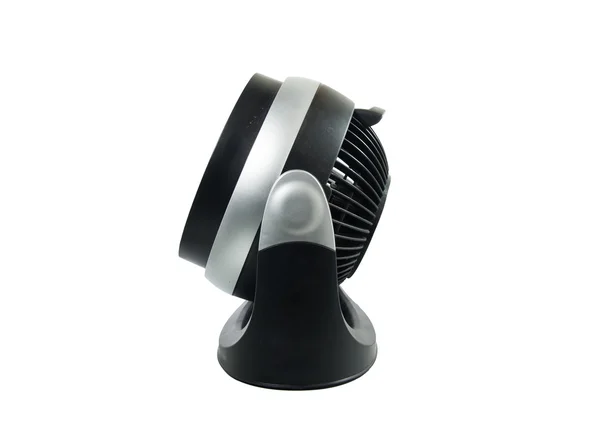 Moderní kovový ventilátor izolovaných na bílém pozadí — Stock fotografie