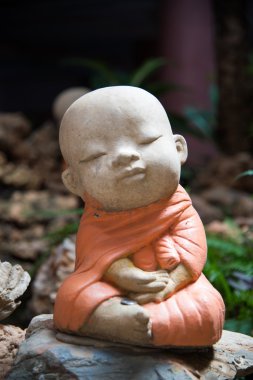 Doğru görüntü gülümseyen, mutlu acemi pompa.