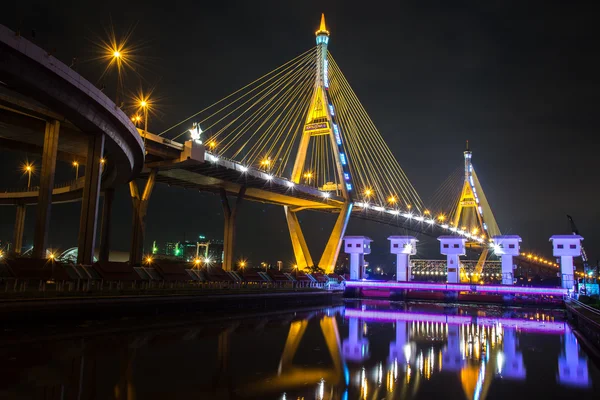Bhumibol Bridge night — Stock Photo, Image