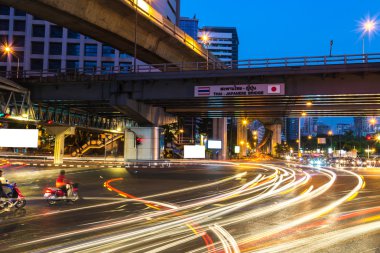 Köprünün gece çalıştırmak için