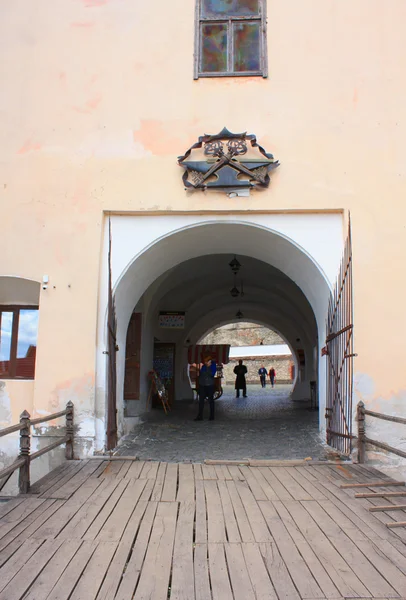 De ingang in het kasteel Palanok in Moekatsjevo — Stockfoto