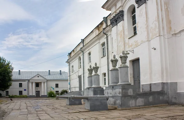 Cortile Con Museo Storia Berdychiv Nel Monastero Dei Carmelitani Nudi — Foto Stock