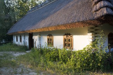  Fragment of traditional Ukrainian house of the 17-18th century in Cossack village (museum) Mamaeva Sloboda in Kyiv, Ukraine