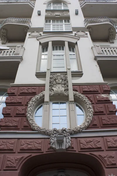 Rijke Decoratie Van Buiding Van Kiev Academic Theater Suzirya Yaroslavov — Stockfoto