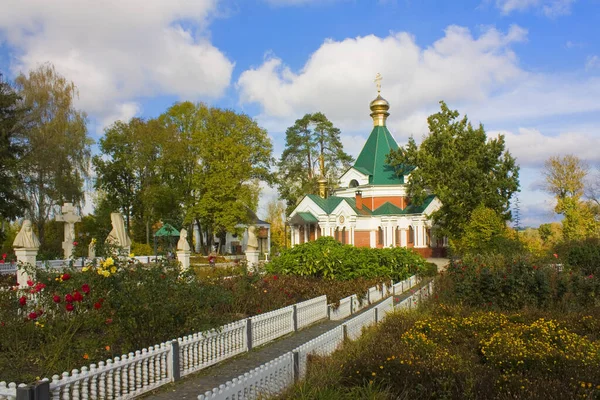 Iglesia Pasión Del Señor Rizopolozhencheskiy Monasterio Masculino Antes Palacio Hoetsky — Foto de Stock