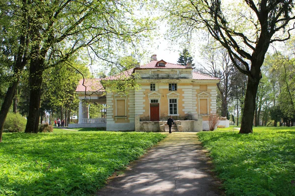 Palácio Parque Conjunto Samchiki Aldeia Samchiki Ucrânia — Fotografia de Stock