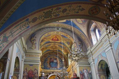 Drogobych, Ukrayna - 22 Haziran. 2020 yılı. Drohobych, Ukrayna 'daki St. Trinity Kilisesi.