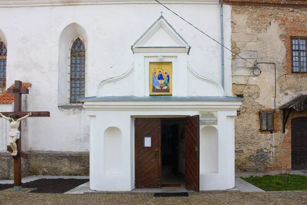 Igreja Castelo Século Xvi Castelo Dos Príncipes Ostrozkikh Starokostyantyniv Ucrânia — Fotografia de Stock