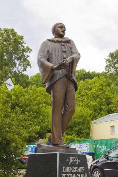 Monument Voor Alexander Vertinsky Als Pierrot Bij Andriyivsky Afdaling Kiev — Stockfoto