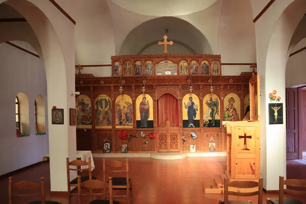 Wnętrze Greckiego Kościoła Prawosławnego Ksamil Albania — Zdjęcie stockowe