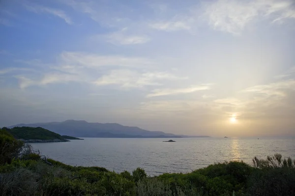 Seascape Com Navio Corfu Island Pôr Sol Ksamil Albânia — Fotografia de Stock
