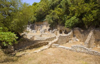 Agora (forum) Arnavutluk 'un Butrint Ulusal Parkı' ndaki antik kentte