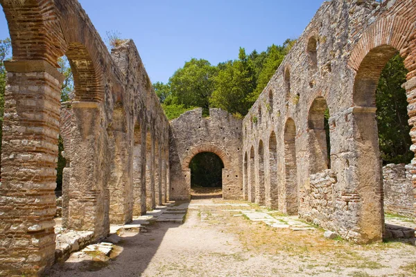 Butrint Ulusal Parkı 'ndaki Büyük Bazilika, Buthrotum, Arnavutluk