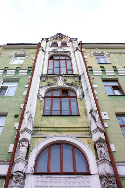 Façade Décorée Une Vieille Maison Avec Des Chats Kiev Ukraine — Photo