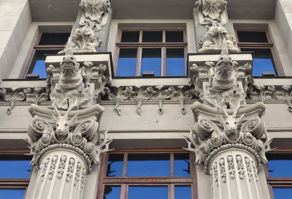 Fragmento Casa Con Quimeras Creación Más Original Del Arquitecto Vladislav —  Fotos de Stock