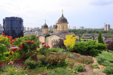 Başmelek-Mikhailovsky Zverinetsky Manastırı - Ukrayna, Kyiv 'de bir mağara manastırı