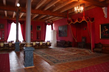 Zolochevskij Kalesi - 2 Ekim 2010.Throne Oda Zolochevskij Kalesi, Ukrayna
