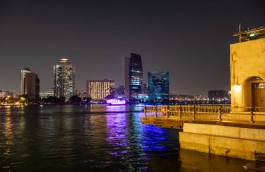 Akşam Dubai, BAE 'de Deira Bölgesi Panoraması