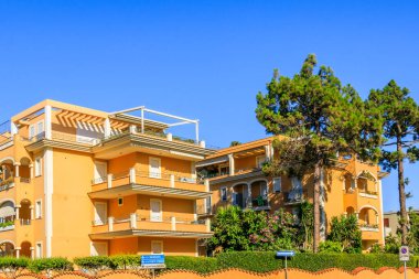 Alghero, Sardinya, İtalya 'daki tipik evler