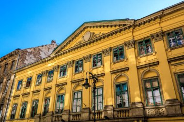 Macaristan 'ın Budapeşte kentindeki Yahudi mahallesinde tarihi bir klasik ev.