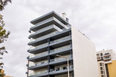 Portimao, Algarve, Portekiz 'deki modern apartman.