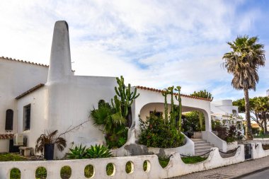 Faro, Algarve, Portekiz 'deki modern tipik villa