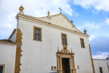 Faro, Algarve, Portekiz 'deki Aziz Peter Kilisesi