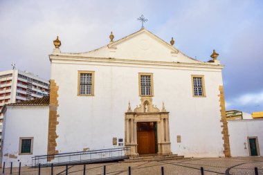 Faro, Algarve, Portekiz 'deki Aziz Peter Kilisesi
