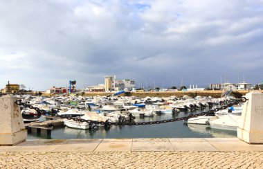 Faro, Algarve, Portekiz 'deki marina manzarası