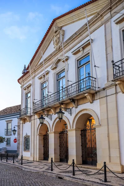 Faro, Algarve, Portekiz 'deki belediye binası manzarası