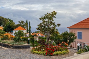 Funchal, Madeira, Portekiz 'deki Monte Dağı' nın tipik mimarisi.