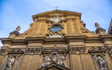 Azizler Kilisesi Michael ve Gaetano Floransa, İtalya