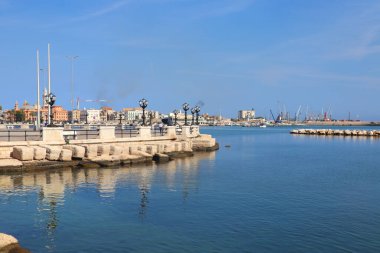 Bari, Apulia, İtalya 'daki setin panoramik manzarası