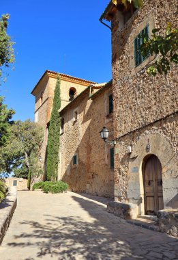 İspanya 'nın Balear Adaları, Deia köyündeki Saint John Kilisesi