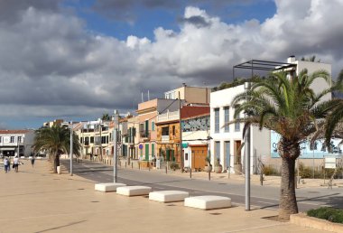 El Molinar, Mallorca, İspanya 'da şirin küçük evler.