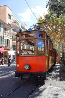 Soller Limanı, Balear Adaları, İspanya 'da klasik ahşap tramvay