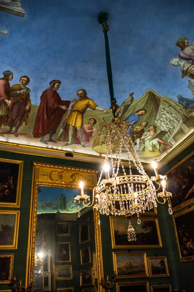 Martelli Evi 'nin İçi - Floransa, İtalya' daki tarihi saray ve müze