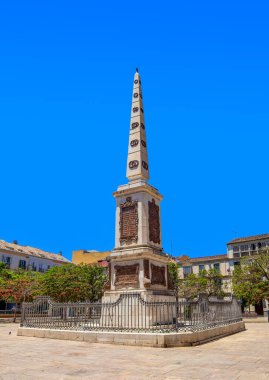 İspanya, Malaga 'daki Plaza de la Merced' deki Torrijos Anıtı